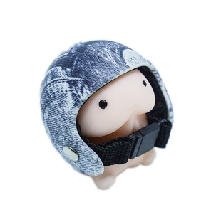 Bé Ciute đội nón.png