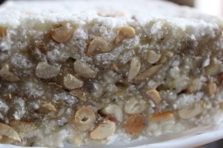 Bánh lòng chỉ có trên bàn thờ gia tiên trong dịp tết đón đón xuân