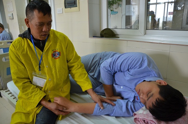 Thương cha đạp xích lô, cậu học trò nghèo nhiều lần bỏ viện chấp nhận cái chết! - 5