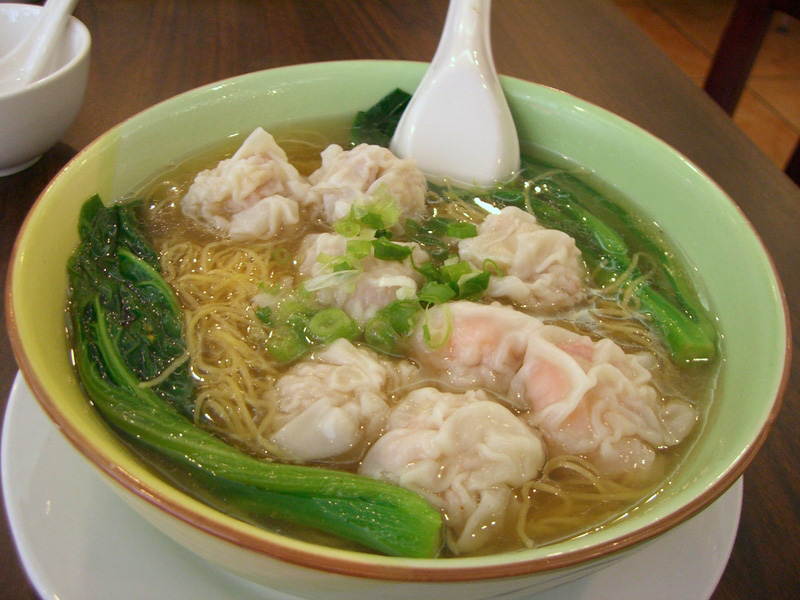 Wonton_noodle_soup_boston.jpg