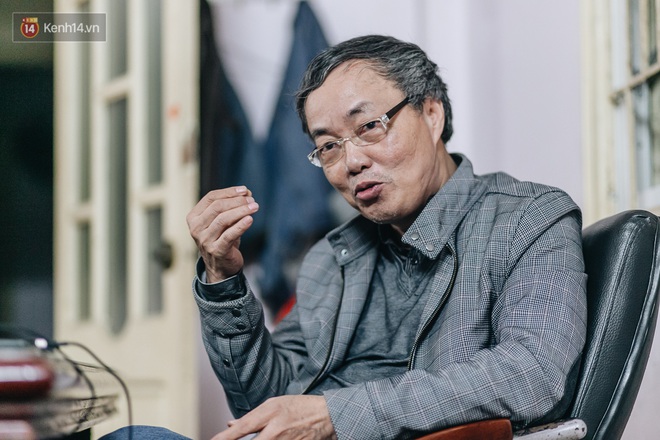 Thầy dạy Toán 65 tuổi sáng tác bài hát "Đánh giặc Corona" dậy sóng cộng đồng mạng: "Chẳng nhẽ trong cuộc chiến này, âm nhạc lại đứng ngoài?" - Ảnh 10.